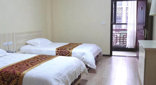 Lingyue Hotel Changyang, Varaa Hotelli Yichang Hubei