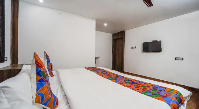 Номер Deluxe Fabhotel Chakra