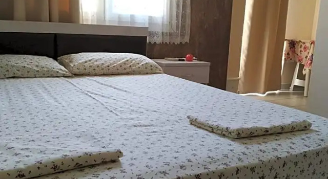 Lazaros Apartments