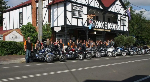 Jamberoo Pub & Saleyard Motel, Забронировать Мотель Джамберу 