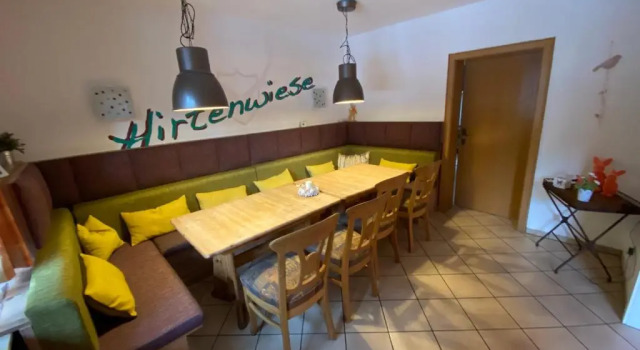 Ferienhaus Hirtenwiese, Забронировать Отель Швалефельд Виллинген