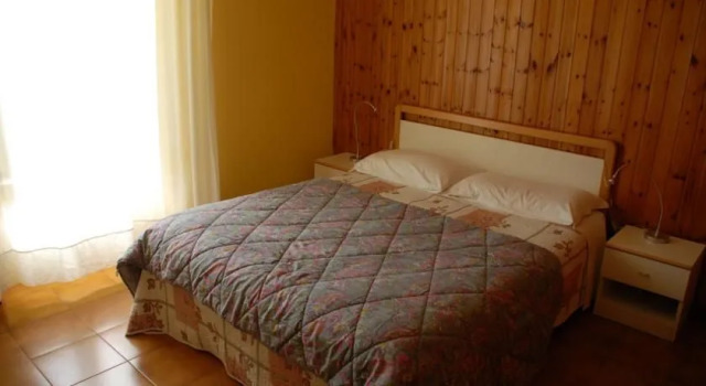 Albergo Regina Giovanna, Забронировать Отель Аркуата-дель-Тронто Монти-делла-Лага
