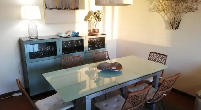 Апартаменты Sea View Apartment