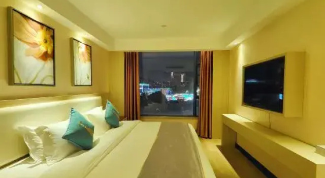 Люкс Executive Meihao Mingyue Hotel International Finance City Keyun Road Metro Branch