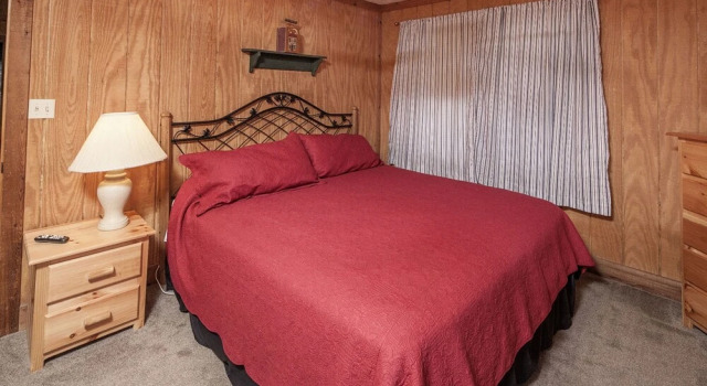 Grandpas Getaway by Eagles Ridge Resort