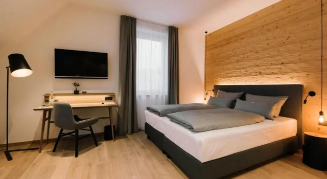 Hotel Johanns, Book Hotel Hilpoltstein Franconian Lake District