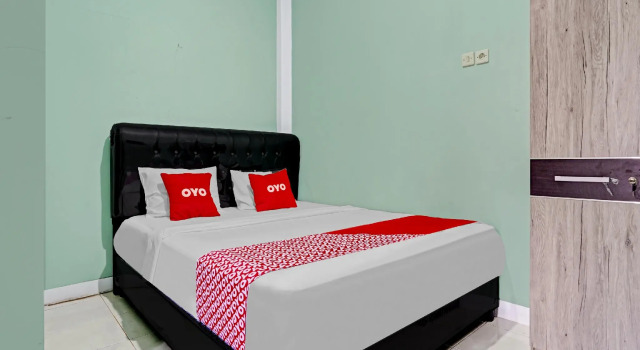 Dewi Guest House Syariah by Oyo