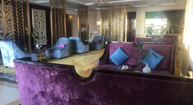 Holiday khaleej, Buchen Sie Hotel Hotels in Provinz Riad mit Pool, Schwimmbad