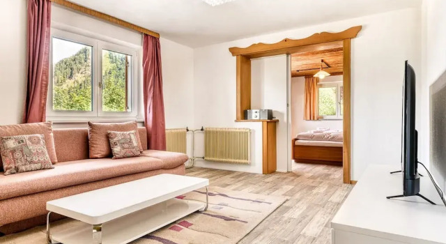 Familienferienwohnung B Rserberg Dorf, Prenota Appartamento Bürserberg 