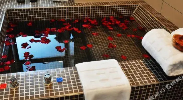 Четырёхместный люкс Superior Kun City Resort & Spa