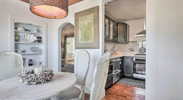 Коттедж Chincoteague Island Cottage ~ 2 Mi to Beaches