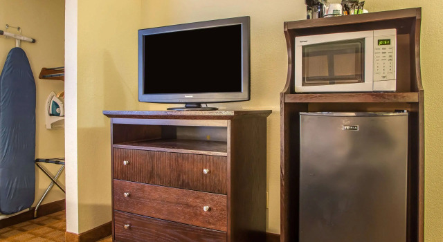 Двухместный номер Standard Quality Inn & Suites Marinette