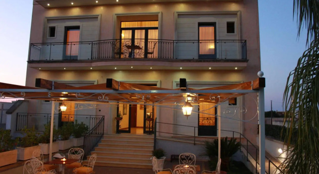 Kalinifta Residence, Забронировать Отель Отели Карпиньяно-Салентино с парковкой, Парковка