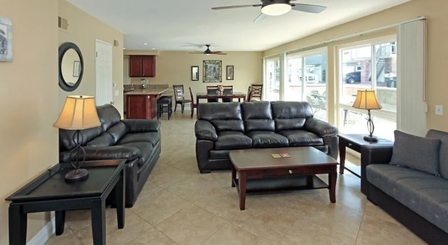 Seashore A (68293) - 2 Br townhouse by RedAwning