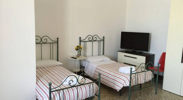 Casa Verga, Book Hotel Siracusa Syracuse Area