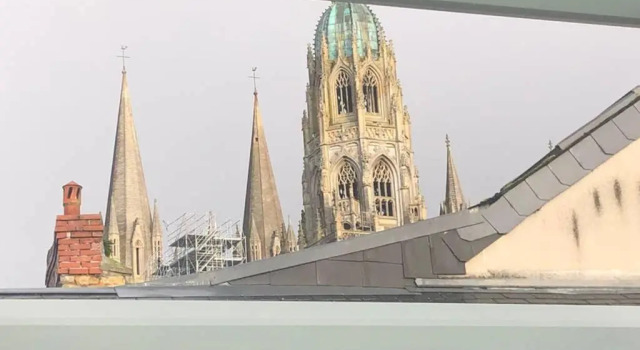 Studio cocooning au pied de la Cathédrale Bayeux, Забронировать Апартаменты/квартира Байе 