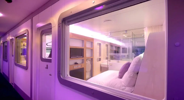 YOTELAIR London Gatwick Airport, Забронировать Отель Отели Исторического графства Суссекса 3 звезды, 3*