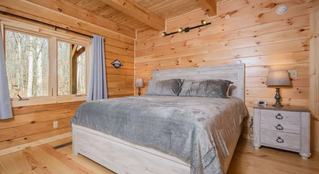 Wander Inn by Taylor Made Deep Creek, Buchen Sie Ferienhaus Hotels in Maryland mit Parkplatz, Parkplätze