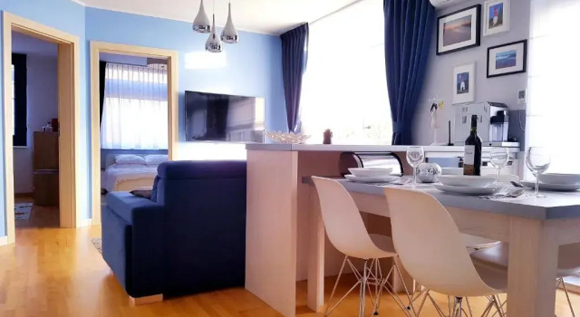 ApartMorze apartamenty Fregata, Varaa Huoneisto Jastrzębia Góra 
