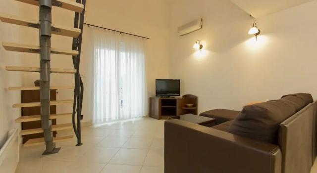 Апартаменты с 2 комнатами с балконом и с видом на море Luxury Three-bedroom Apartment With Amazing Overlook at the sea