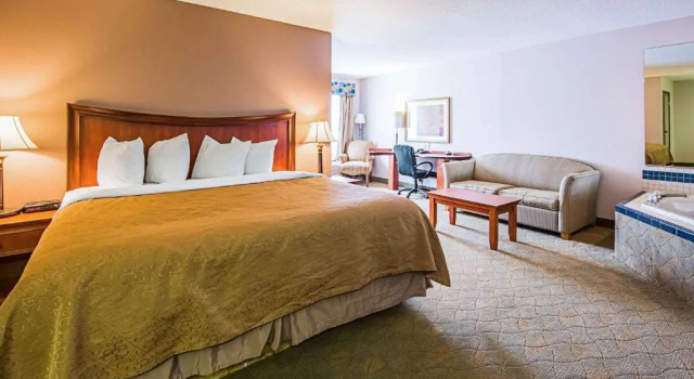 Suite Rodeway Inn