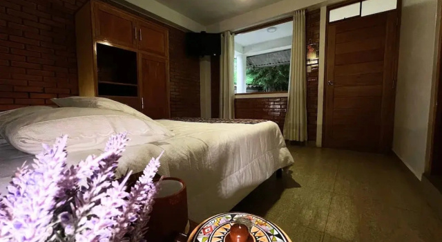 Номер Comfort Runaway Hotel