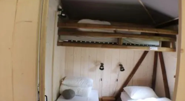 Camping Moulin De Chaules, Забронировать Кемпинг Отели Сен-Констан с бассейном, Бассейн