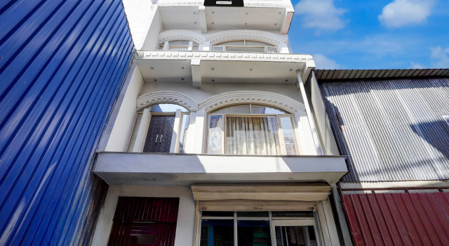 Hotel O Dehradun Railway Station Formerly Vista Express Homestay, Забронировать Отель Бизнес-отели Дехрадун, 4* 5*