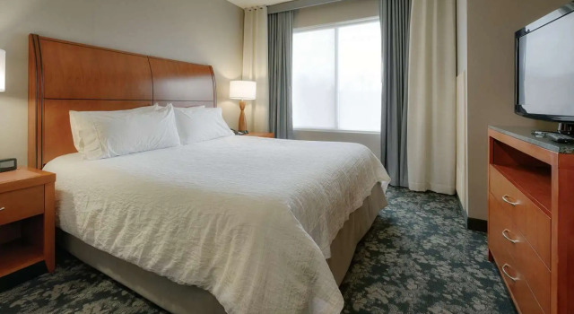 Двухместный люкс c 1 комнатой Hilton Garden Inn Cleveland/Twinsburg