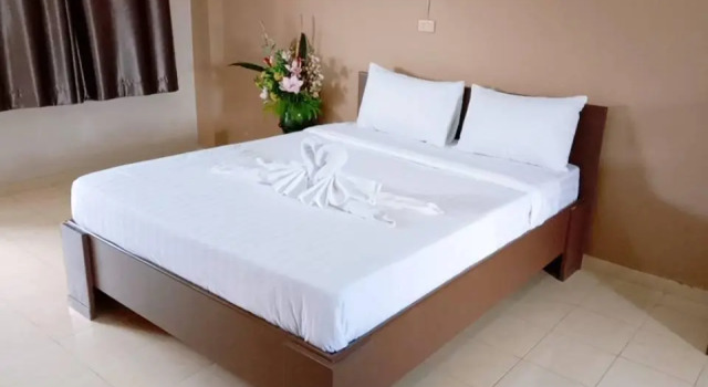 Hotel M Rojana Ayutthaya, Rezervovat Hotel Hotely v Central Thailand s parkováním, Parkování