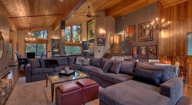 Artist's Haven at Dollar Point by Tahoe Mountain Properties, Забронировать Отель Отели Тахо-Сити с бассейном, Бассейн