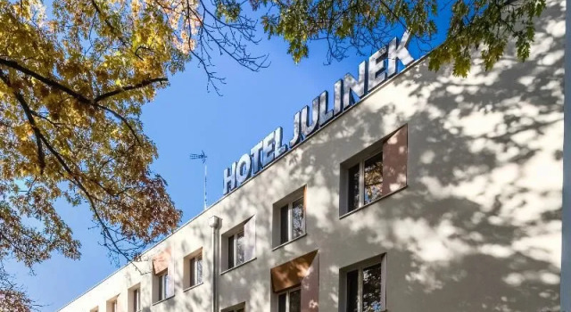 Noclegi Julinek, Book Bed and Breakfast Leszno Storpolen