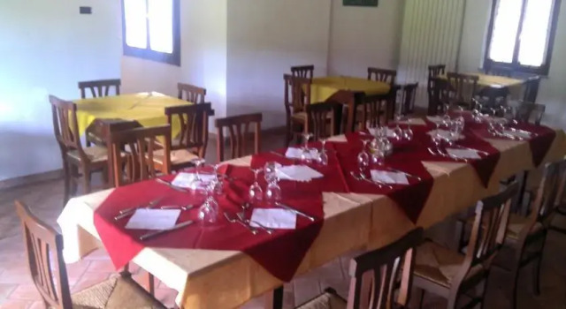 Agriturismo San Lorenzo, Забронировать Отель Отели Пьемонта с завтраком, Завтраки