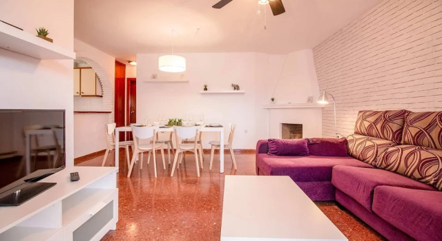 Nerja Apartment C/ Jaen 2, Забронировать Апартаменты/квартира Апартаменты Нерха, рядом с Церковь Эль-Сальвадор, Апартаменты/квартира