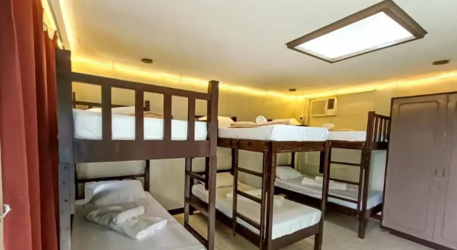 Люкс Caliraya Ecoville Recreation and Farm Resort