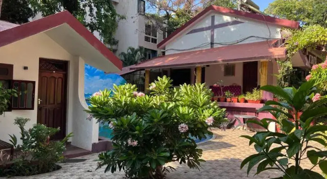 Harbor Court, Boek Hotel Vagator Noord-Goa
