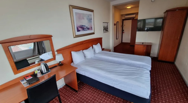 Двухместный номер Economy Chesterfield Hotel
