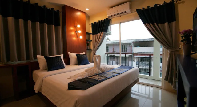 Номер Superior Calypso Patong Hotel