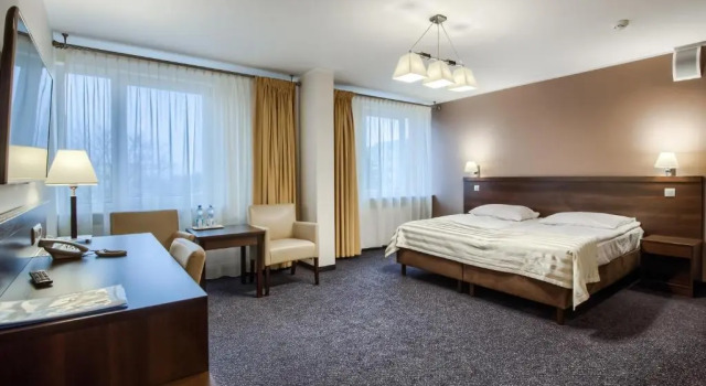 Двухместный номер Deluxe Hotel Konin