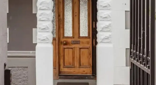 Spacious 3-bed Sunlit Comfort Power Backup, Забронировать Дом для отпуска Коттеджи Cape Peninsula, Коттедж