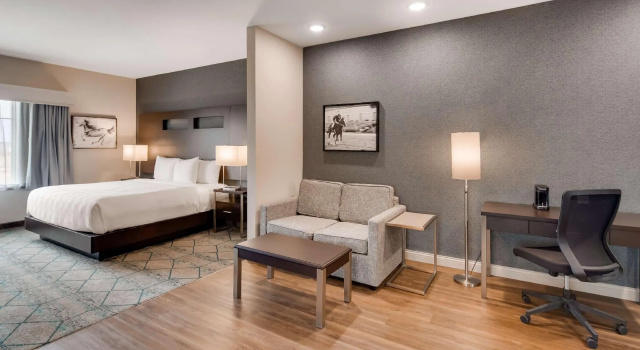 Двухместный люкс Comfort Inn & Suites Clarksville - Louisville North