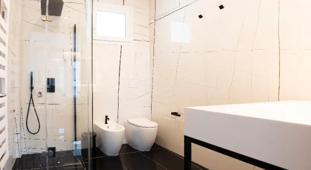 Superior- dobbelt værelse med altan POPULA - The Lifestyle Hotel
