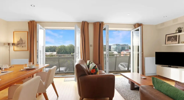 River View in Newcastle Upon Tyne, Забронировать Апартаменты/квартира Отели Тайн и Уир с парковкой, Парковка