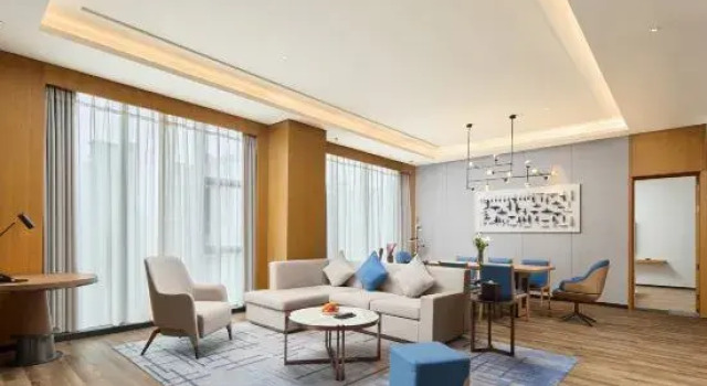 Люкс Presidential Yekalon Yamey International Hotel