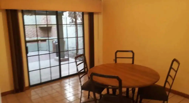 La Esperanza, Rezervovat Hotel Hotely v Chihuahua s parkováním, Parkování