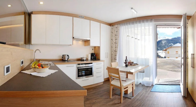 Apartment 4 Holiday - Apartment Mujnei