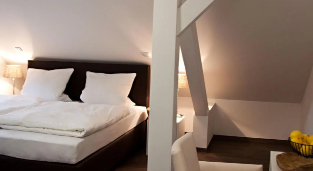 Gasthaus Poelt, Reservar Hotel Feldafing Lake Starnberger