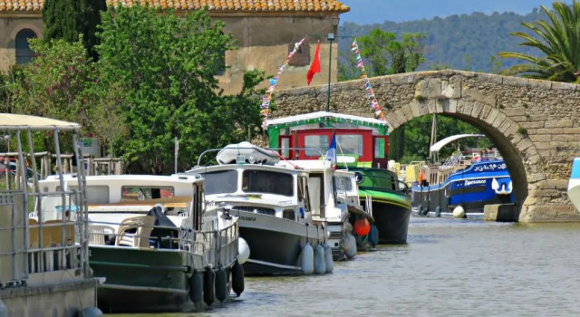 Gite CATHARE en OCCITANIE, Забронировать Апартаменты/квартира Эспераза Корбьер, рядом с Музей шляп Эсперазы