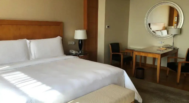 Двухместный номер Deluxe с видом на море Отель Four Seasons Hotel Mumbai