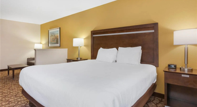 Двухместный полулюкс Best Western Plus Belle Meade Inn & Suites